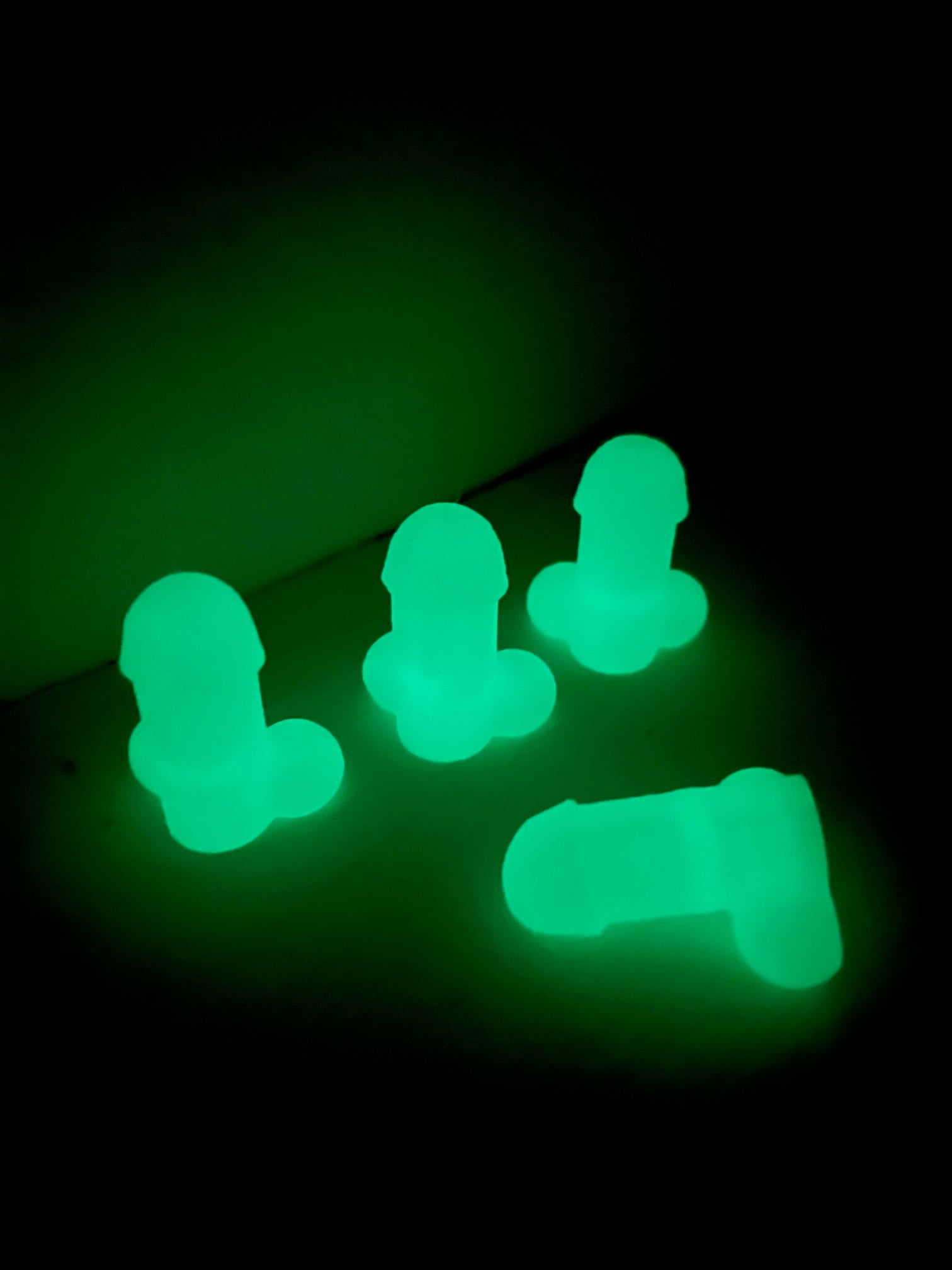 Wheel Willies - Hilarious Weiner Valve Caps